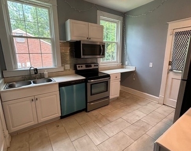 1823 Brandon Avenue - Photo Thumbnail 7