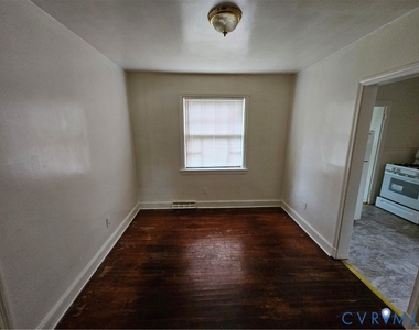1305 Chambers Street - Photo Thumbnail 3