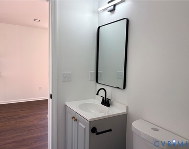 1401 Hanover Street - Photo Thumbnail 5