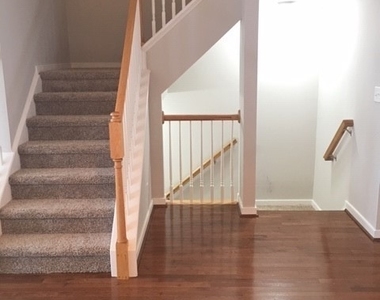 7474 Pebble Lake Drive - Photo Thumbnail 36