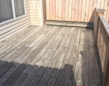 7474 Pebble Lake Drive - Photo Thumbnail 8