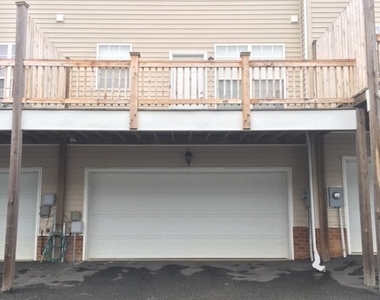 7474 Pebble Lake Drive - Photo Thumbnail 1