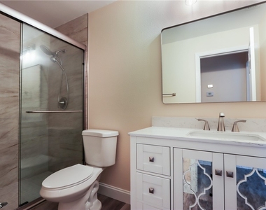17623 Osprey Inlet Court - Photo Thumbnail 12