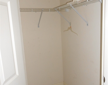 4507 20th Street Sw - Photo Thumbnail 8