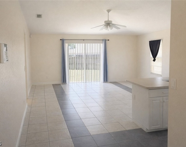 4507 20th Street Sw - Photo Thumbnail 4