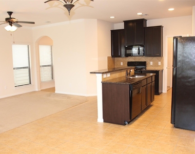 6643 Sharpstone Creek Lane - Photo Thumbnail 8