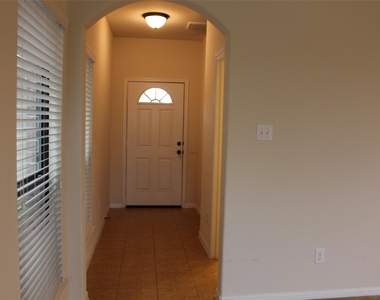 6643 Sharpstone Creek Lane - Photo Thumbnail 3