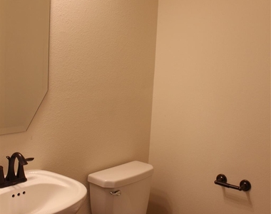 6643 Sharpstone Creek Lane - Photo Thumbnail 11