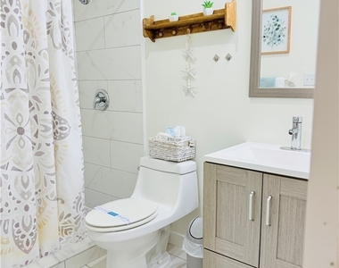3320 Olympic Drive - Photo Thumbnail 4
