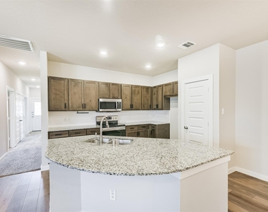 25109 Pacific Wren Drive - Photo Thumbnail 8