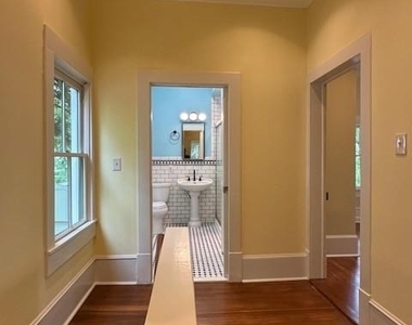 1023 Tulane Street - Photo Thumbnail 24