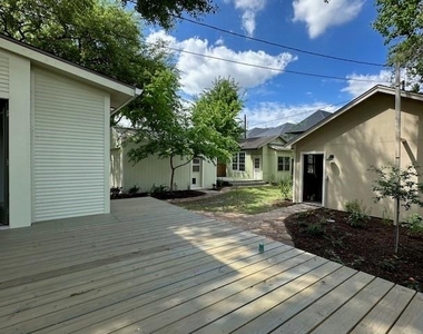 1023 Tulane Street - Photo Thumbnail 6