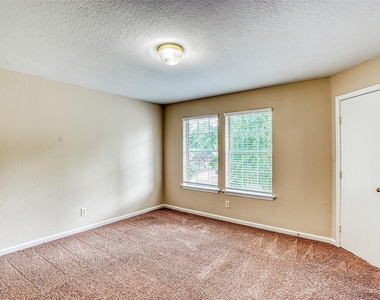 9410 Stoneridge Canyon Lane - Photo Thumbnail 9