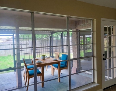19330 Cypress Bay Drive - Photo Thumbnail 10