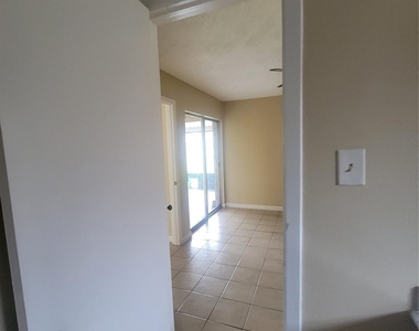 19330 Cypress Bay Drive - Photo Thumbnail 15