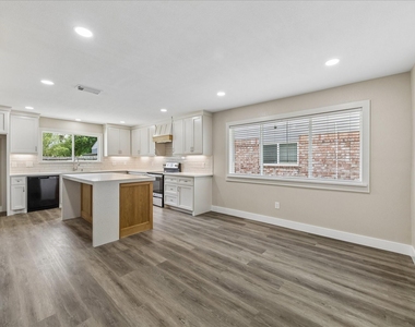 19506 Franz Road - Photo Thumbnail 8