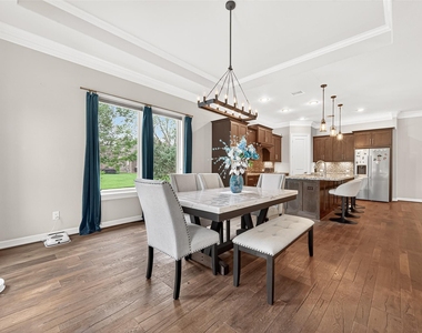 32607 Wingfoot Circle - Photo Thumbnail 14