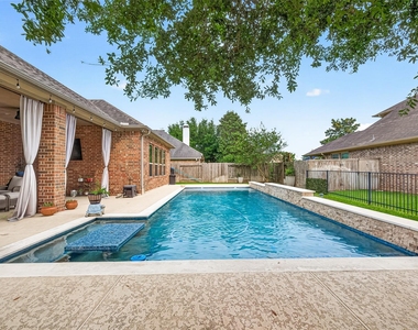 32607 Wingfoot Circle - Photo Thumbnail 37