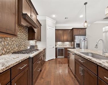 32607 Wingfoot Circle - Photo Thumbnail 18