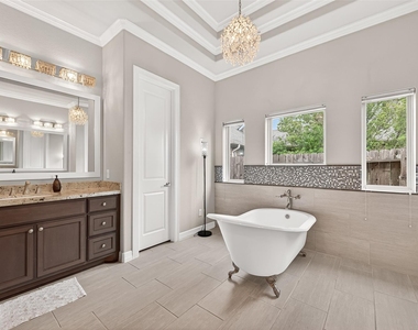 32607 Wingfoot Circle - Photo Thumbnail 31