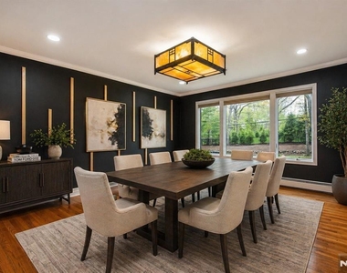 179 Woodside - Photo Thumbnail 1
