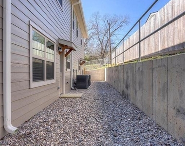 1419 Avenue N - Photo Thumbnail 44