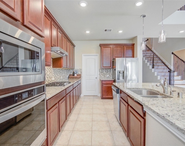 12902 Oak Falls Drive - Photo Thumbnail 12