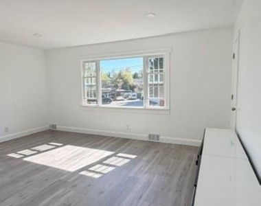 34 Myrtle - Photo Thumbnail 6