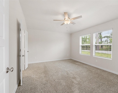 7103 Blue Oak Drive - Photo Thumbnail 14