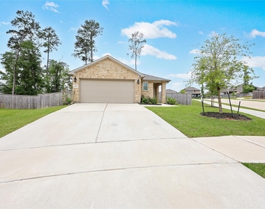 7103 Blue Oak Drive - Photo Thumbnail 1