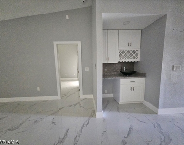 17760 Park Village Circle - Photo Thumbnail 7