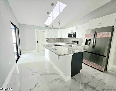 17758 Park Village Boulevard - Photo Thumbnail 3