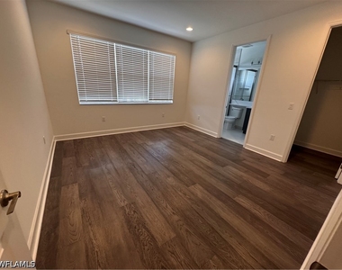 2864 Bloomfield Way - Photo Thumbnail 30