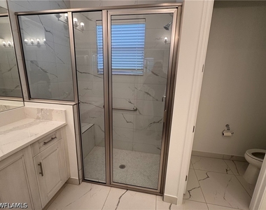2864 Bloomfield Way - Photo Thumbnail 24