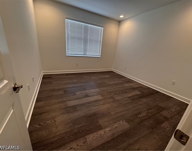 2864 Bloomfield Way - Photo Thumbnail 33