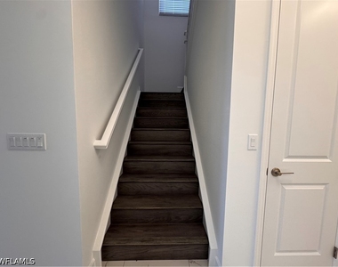 2864 Bloomfield Way - Photo Thumbnail 17