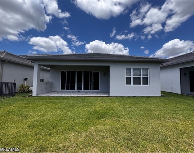 2864 Bloomfield Way - Photo Thumbnail 3