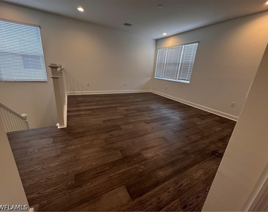 2864 Bloomfield Way - Photo Thumbnail 26