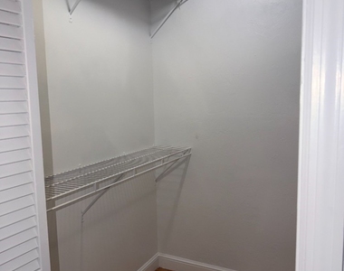 5395 Treetops Drive - Photo Thumbnail 10