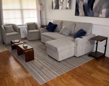 5395 Treetops Drive - Photo Thumbnail 7