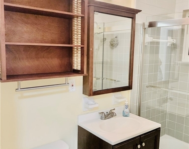 1120 Vineyard Street - Photo Thumbnail 14
