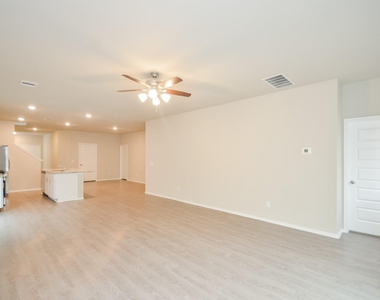 25513 Blossom Court - Photo Thumbnail 8