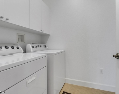 9208 Quartz Lane - Photo Thumbnail 20