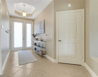 9208 Quartz Lane - Photo Thumbnail 2