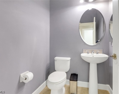 9208 Quartz Lane - Photo Thumbnail 19