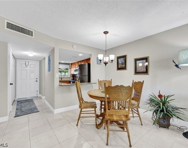 100 Forest Lakes Boulevard - Photo Thumbnail 4