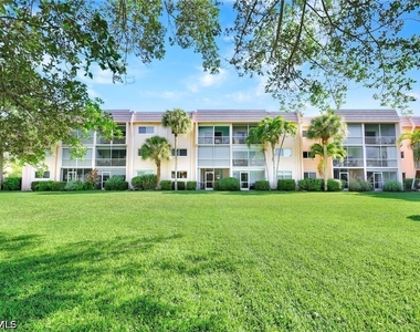100 Forest Lakes Boulevard - Photo Thumbnail 14
