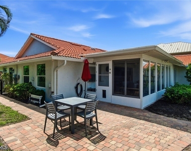 455 Bayside Avenue - Photo Thumbnail 15