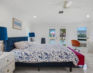 455 Bayside Avenue - Photo Thumbnail 10