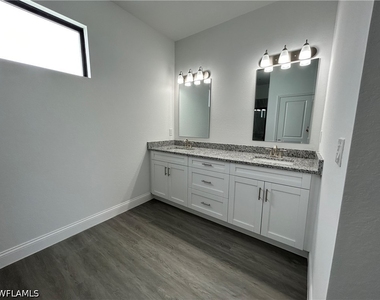 351 Ranchito Avenue - Photo Thumbnail 6